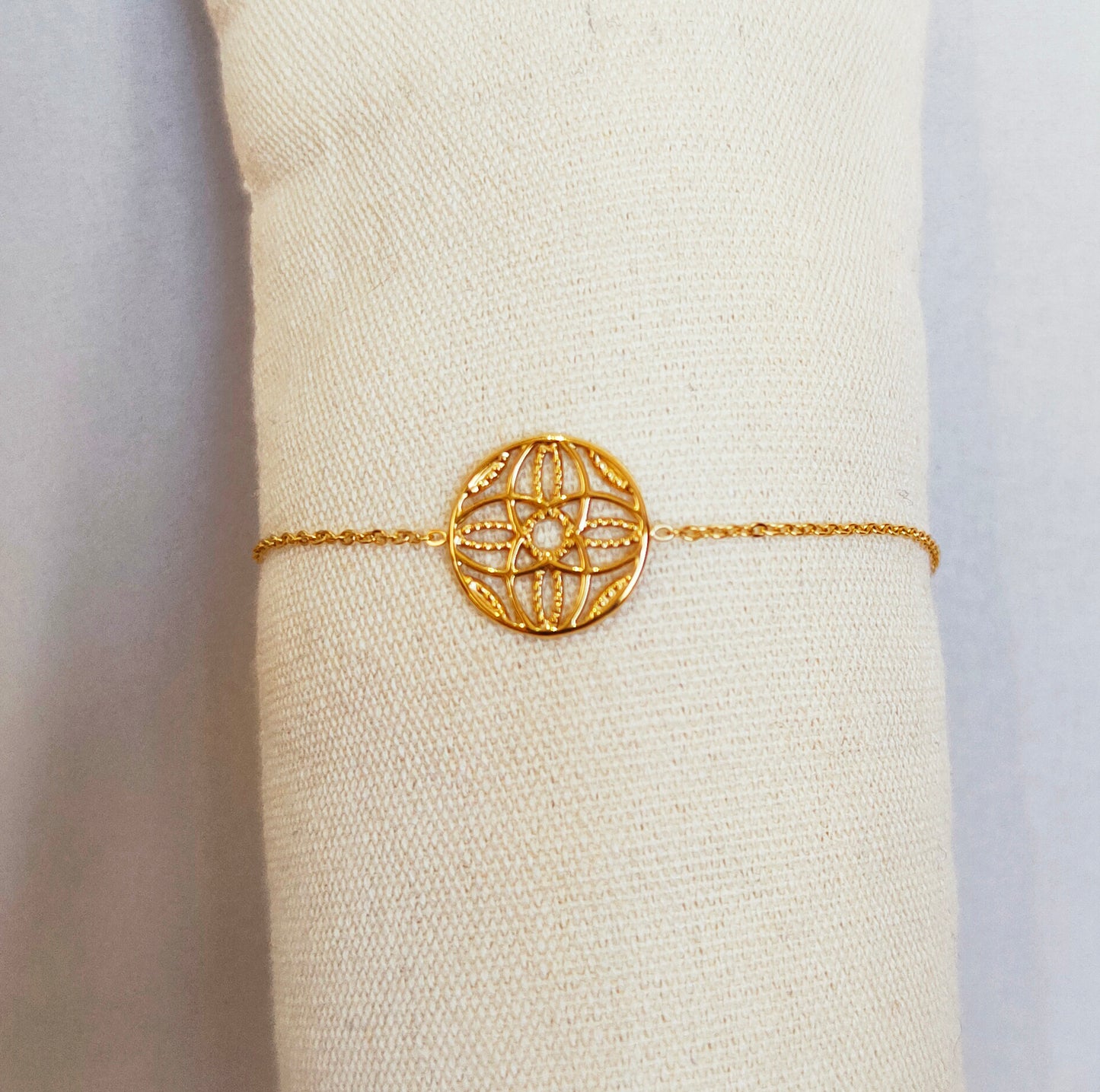 Gourmette rosace d'or - 21 cm