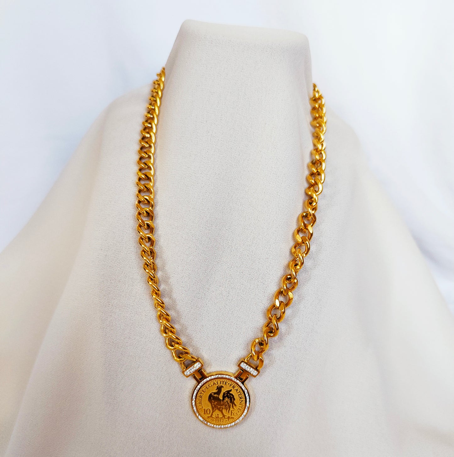 Collier pièce -