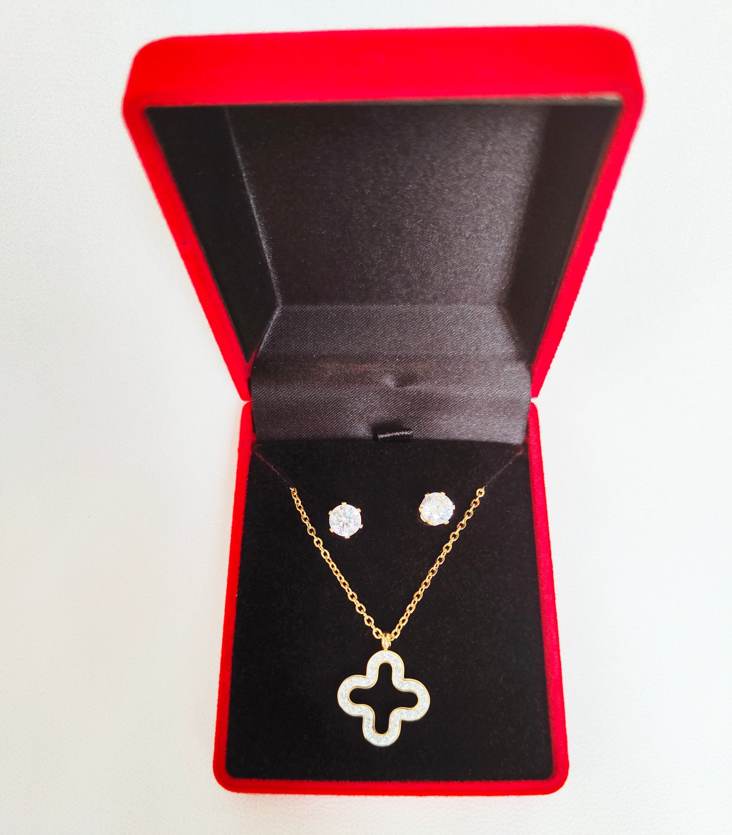 Coffret croix strass