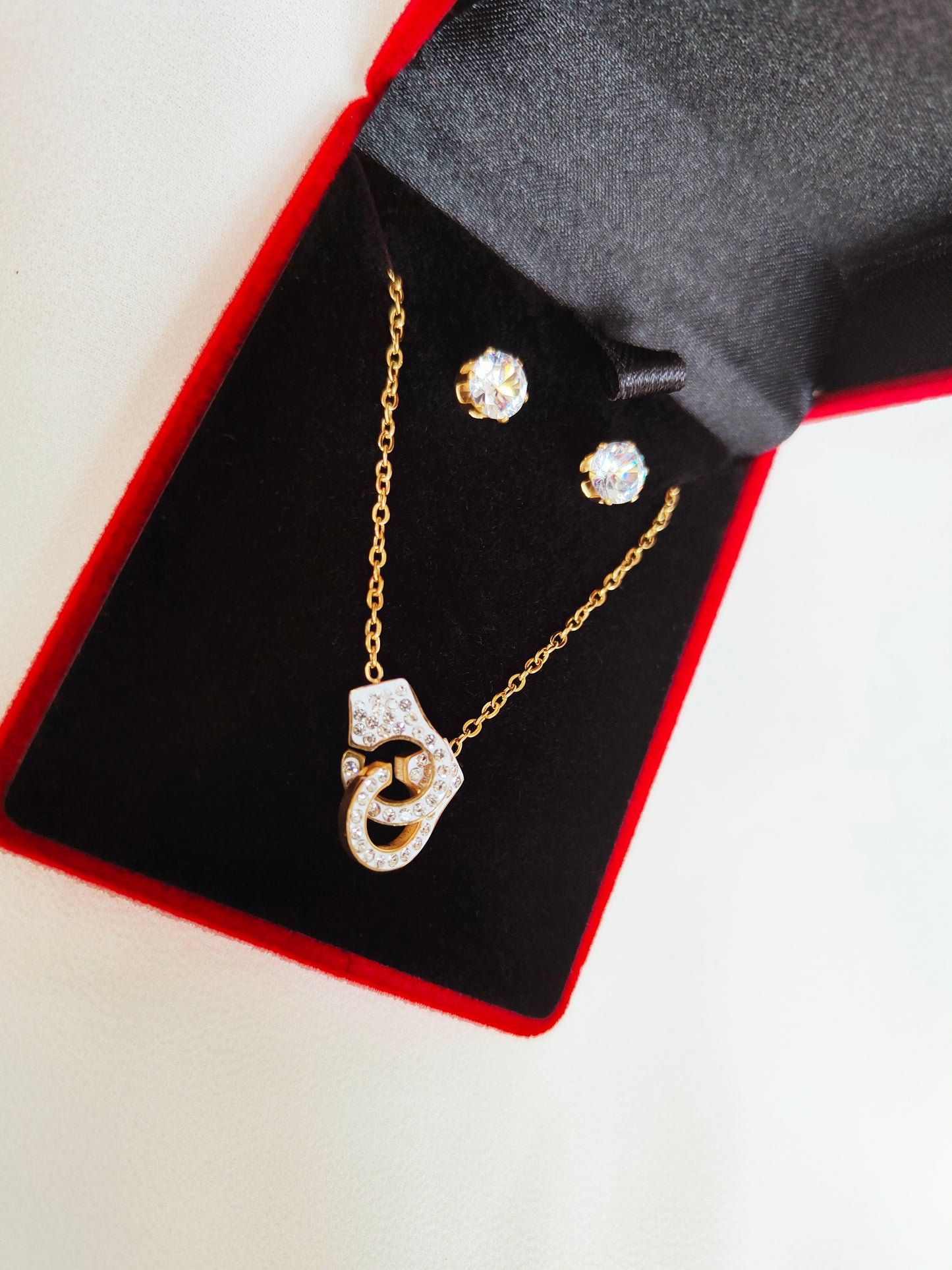 Coffret menotte strass