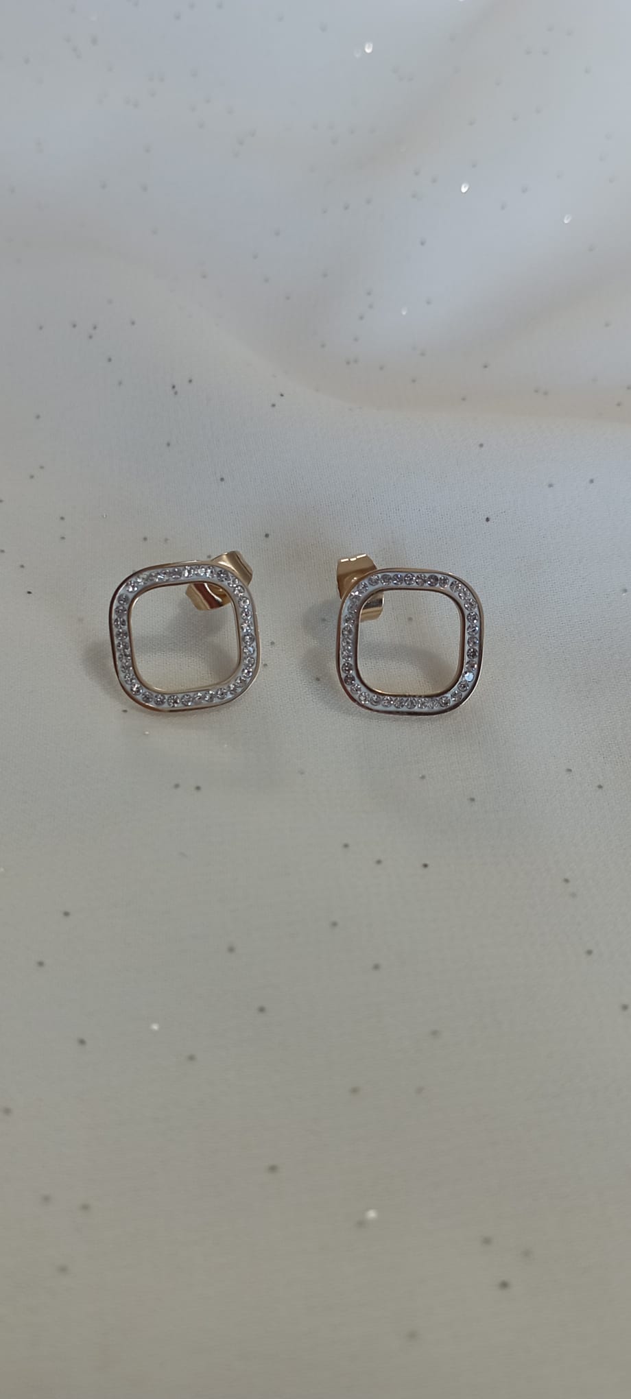 Boucle d'oreilles carré strass